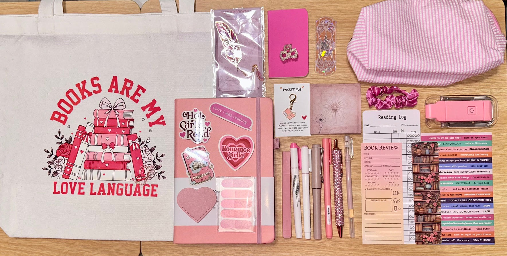 Monochromatic Queen Bundle