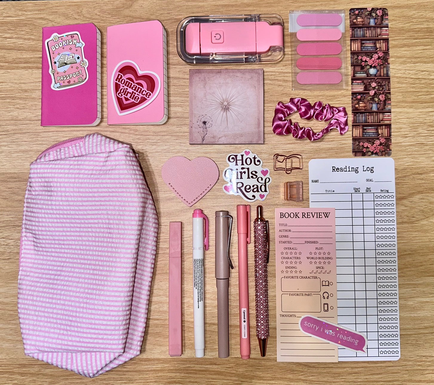 Monochromatic Queen Bundle